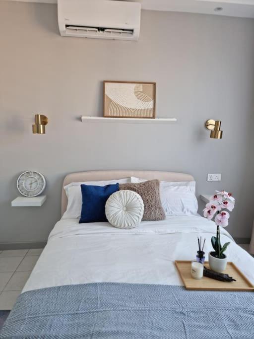 The Cotton Bleu Homestay Kuala Terengganu Buitenkant foto